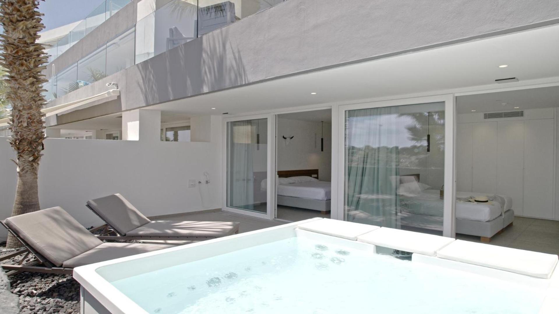 Baobab Hotel 5*